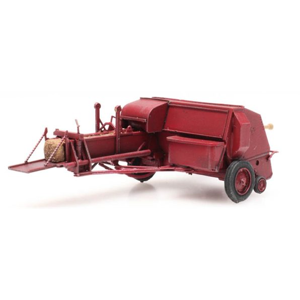 Hay Baler 1:87 Ready-Made, Painted