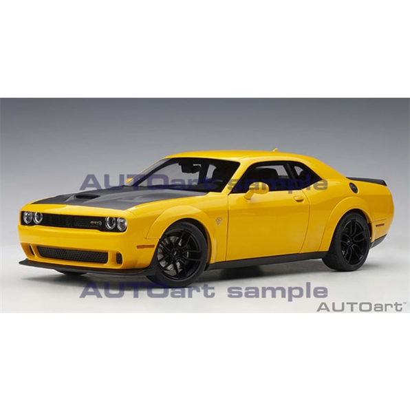 Dodge Challenger SRT Hellcat Widebody 2018 (Yellow Jacket/Satin Black Painted Hood)