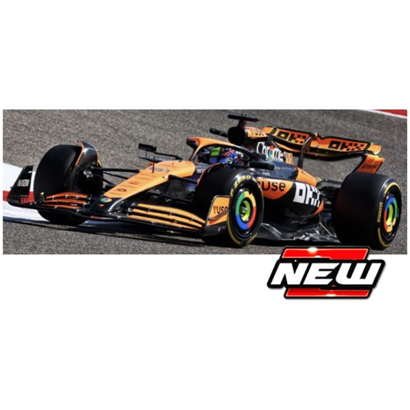 McLaren MCL38 2024 #81 Oscar Piastri (With Helmet)(Cased)