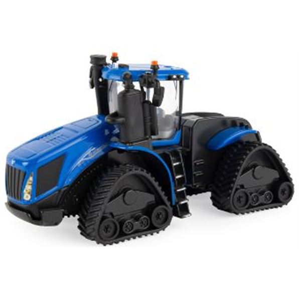 New Holland T9.700 SmartTrax Prestige Collection