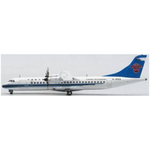 ATR72-500 China Southern Airlines B-3022 w/Antenna