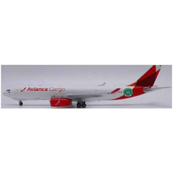 Airbus A330-200F Avianca Cargo N332QT w/Antenna