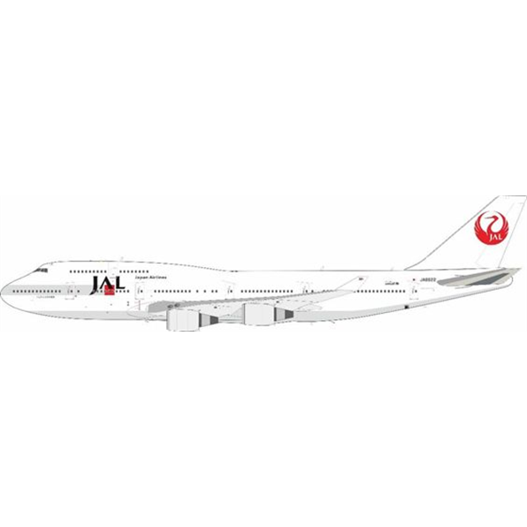 Boeing 747-447 JAL JA8922