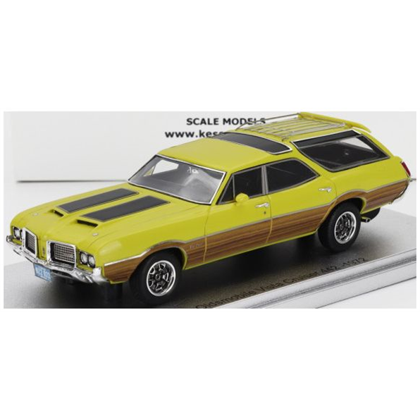 Oldsmobile Vista Cruiser 442 SW Yellow Black Wood Station Wagon 1972