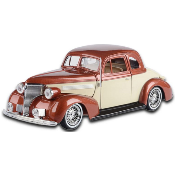 Chevrolet Coupe 1939 Copper/Cream 'Get Low