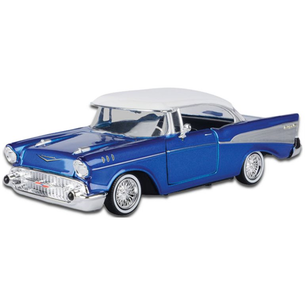 Chevy Bel Air Coupe 1957 Metallic Blue 'Get Low'