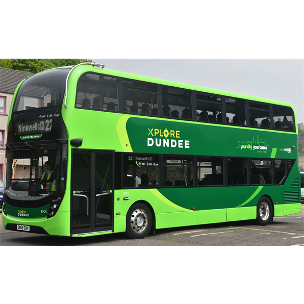 ADL Enviro400 - Xplore Dundee (8905 - SN69 ZNV)