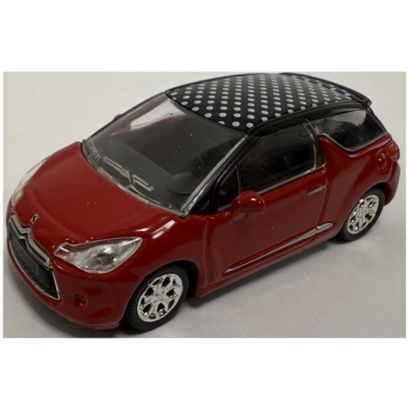 Citroen DS 3 2010 Red/Black and White Polka Dot Roof