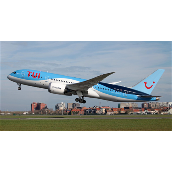 Boeing B787-8 Tui Fly NL (220433)