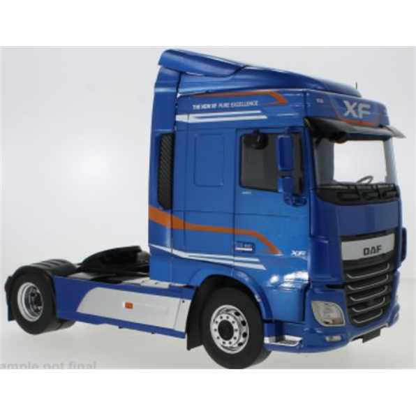 DAF XF Space Cab Metallic Blue 2018