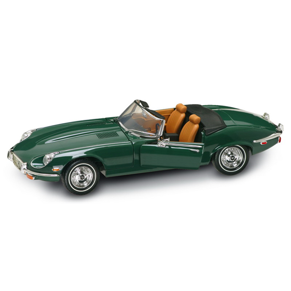 Jaguar E Type V12 1971 - Green