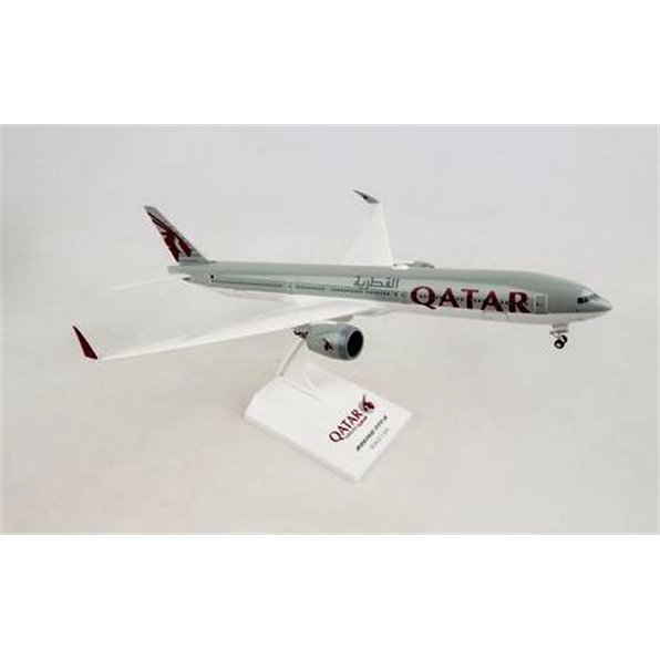 Boeing 777-9 Qatar w/Gear and Flex Wingtips