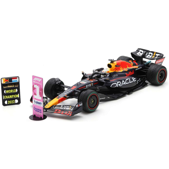 Oracle Red Bull Racing RB18 #1 Verstappen 1st Japanese GP '22 F1 Champion w/Pitboard