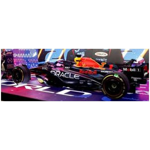 Oracle Red Bull Racing RB19 #1 Qatar GP 2023 Drivers Champion Verstappen w/Board