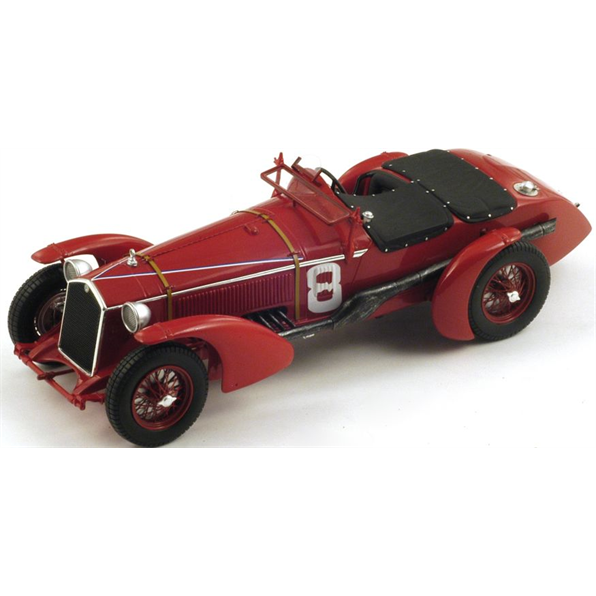 Alfa Romeo 8C #8 Winner Le Mans 1932 R. Sommer/L. Chinetti