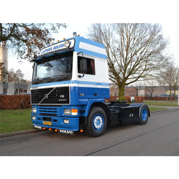 Volvo F16 Globetrotter 4X2 'A. Lootsma'